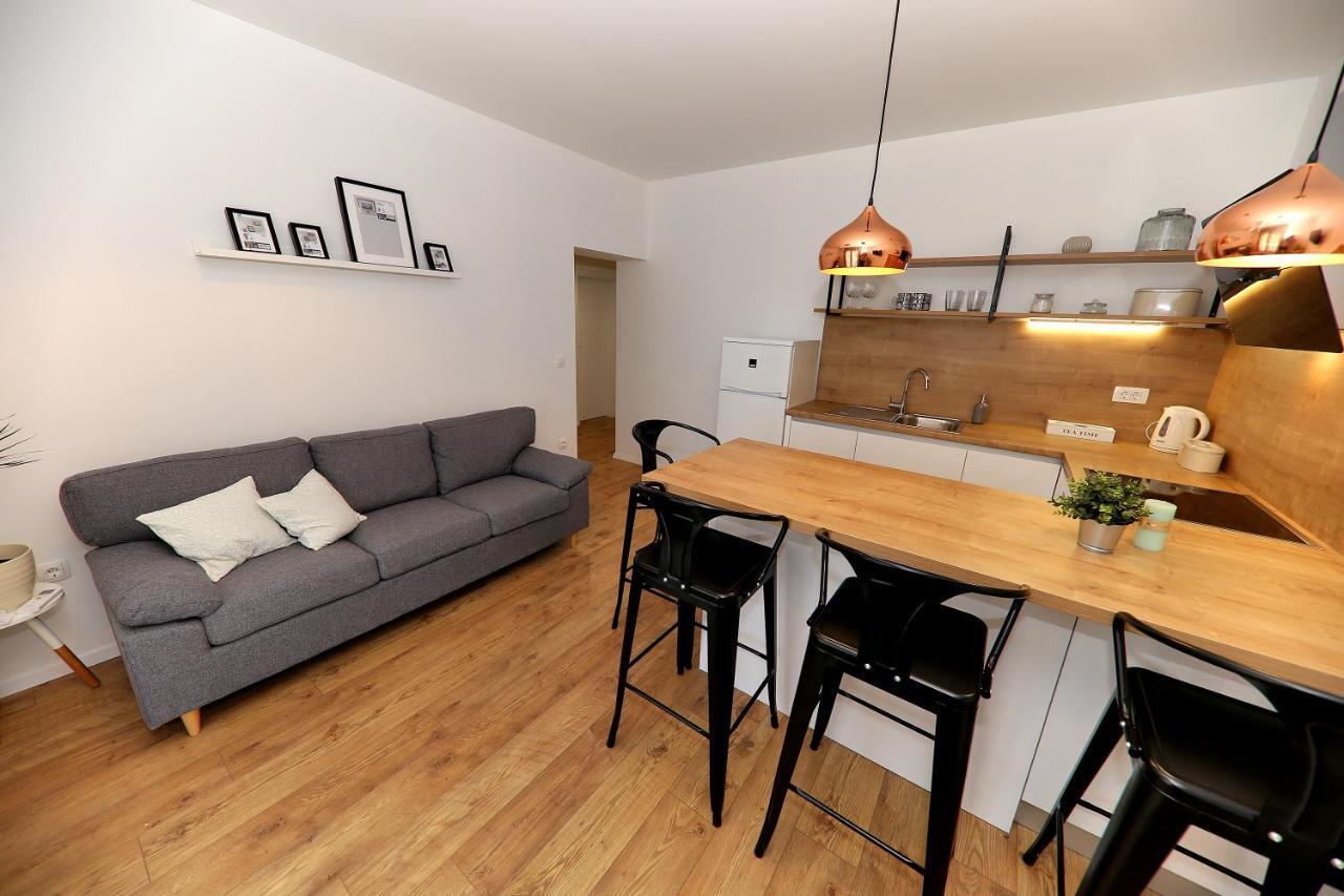 Apartments Meri-Puntamika Zadar Bagian luar foto
